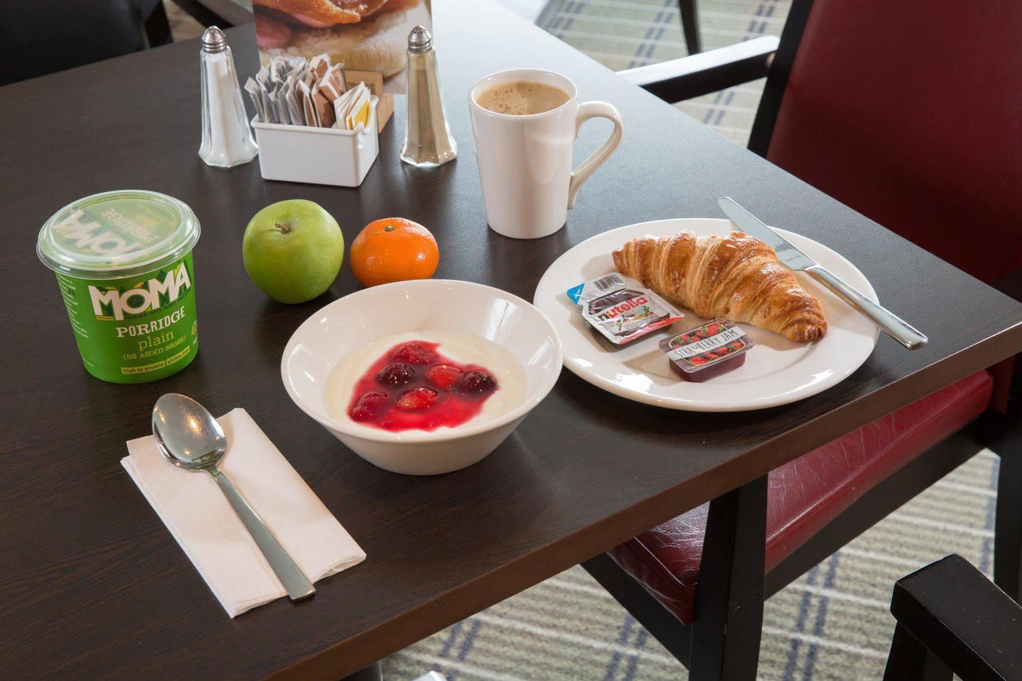 Express By Ihg Cambridge