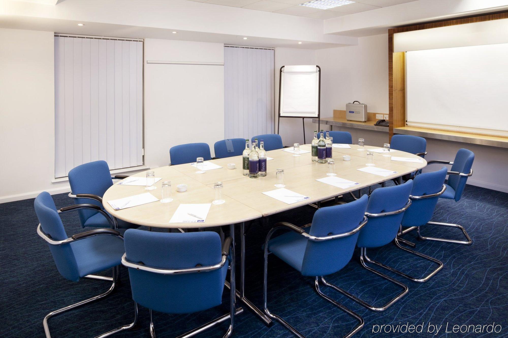 Express By Ihg Cambridge